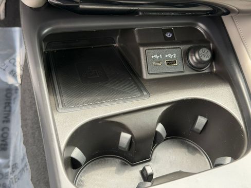Used 2023 INFINITI QX50 Luxe FWD image 19