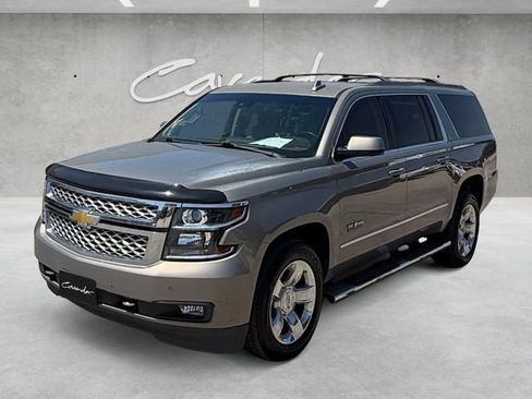 Used 2017 Chevrolet Suburban LT w/ LT Signature Package RWD image 1