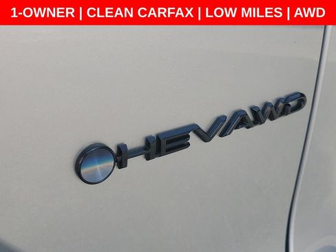 Used 2025 Toyota Corolla Cross AWD Hybrid image 10