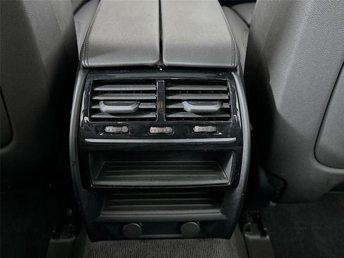 Used 2019 BMW 530i xDrive w/ Convenience Package image 26