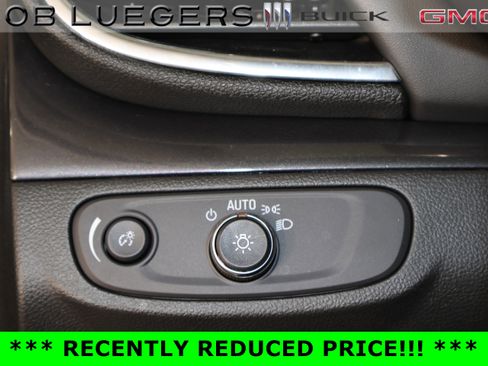 Certified 2021 Buick Encore Preferred w/ Safety Package II image 27