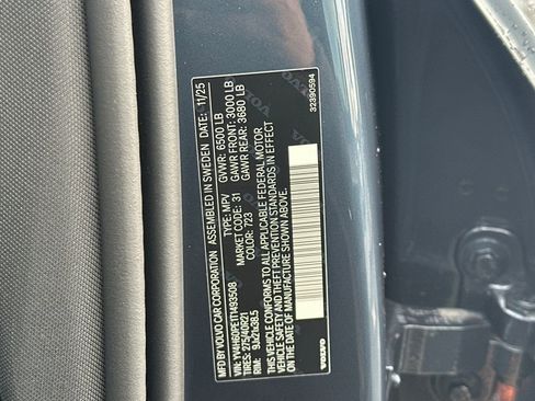 New 2026 Volvo XC90 T8 Plus w/ Protection Package Premier image 29