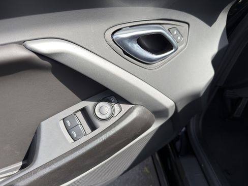 Used 2023 Chevrolet Camaro SS RWD image 17