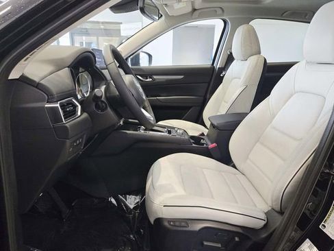 New 2025 MAZDA CX-5 AWD 2.5 S w/ Preferred Package image 9