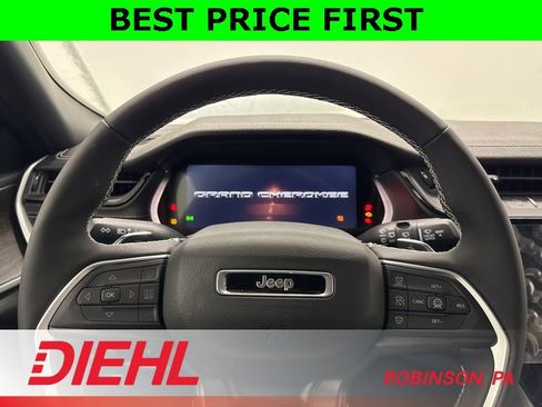 New 2026 Jeep Grand Cherokee Altitude image 24