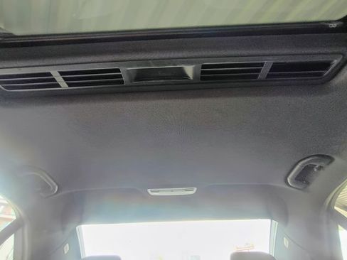 Used 2013 Mercedes-Benz E 350 Sedan image 56