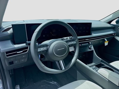 New 2026 Hyundai Sonata SEL FWD image 7