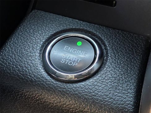 Used 2020 Ford Expedition King Ranch image 32