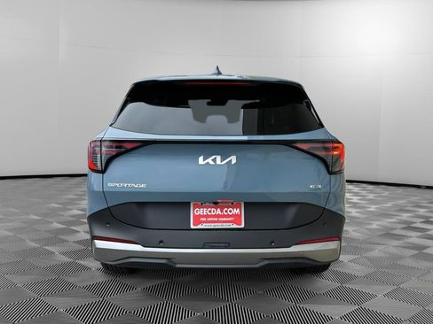 New 2026 Kia Sportage S image 5