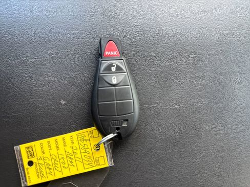 Used 2011 RAM 1500 Classic SLT AWD/4WD image 21