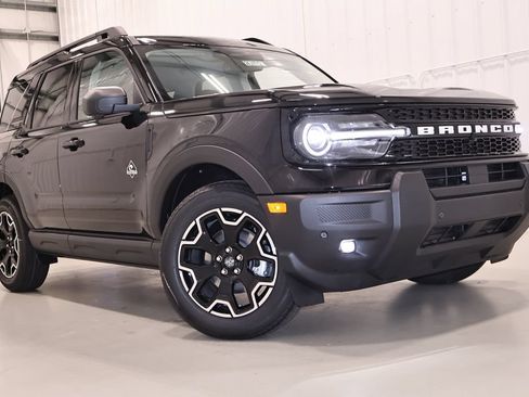 New 2026 Ford Bronco Sport Outer Banks w/ Outer Banks Tech Package+ AWD/4WD image 36