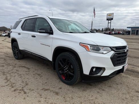 Used 2019 Chevrolet Traverse Premier w/ Redline Edition AWD/4WD image 1