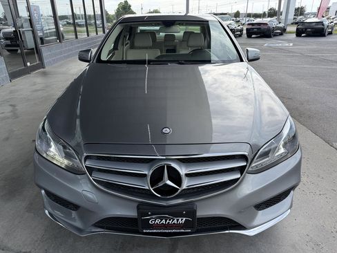 Used 2014 Mercedes-Benz E 350 4MATIC Sport image 2