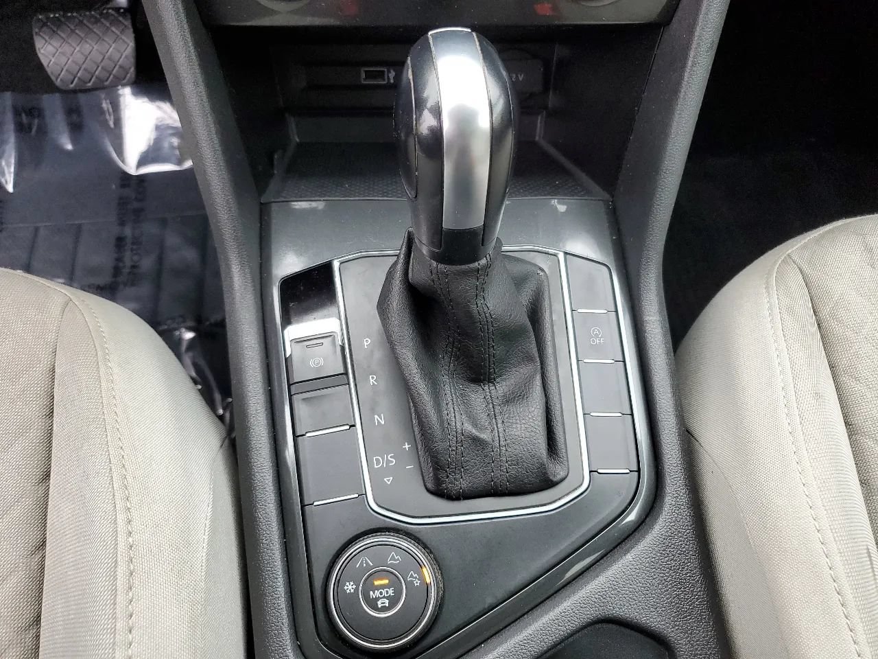 Used 2019 Volkswagen Tiguan S AWD/4WD image 28