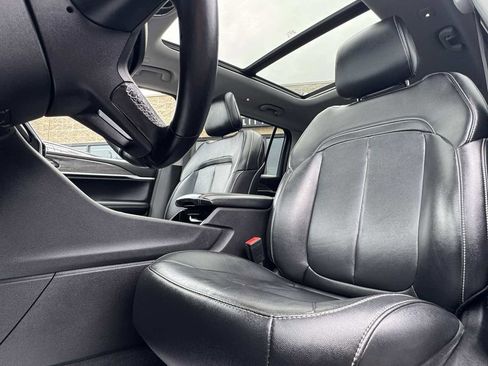 Used 2021 Jeep Grand Cherokee L Limited image 24