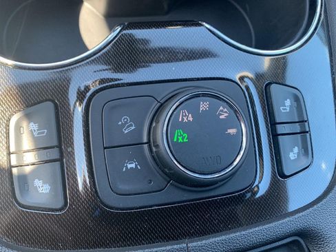 Used 2020 GMC Acadia AT4 w/ Driver Alert Package II AWD/4WD image 12