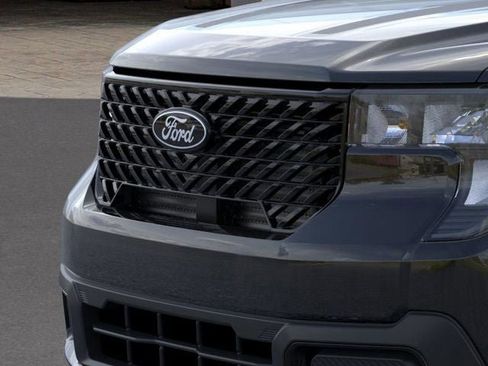 New 2025 Ford Maverick XLT w/ XLT Luxury Package image 18