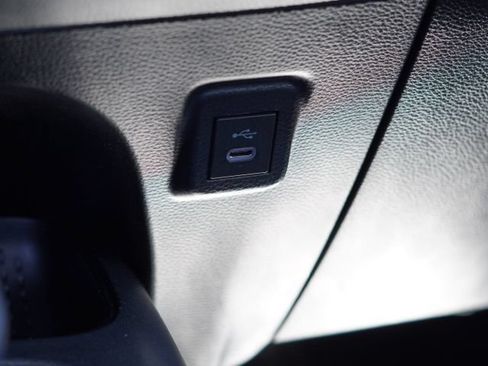 Used 2024 Toyota Corolla LE FWD image 27