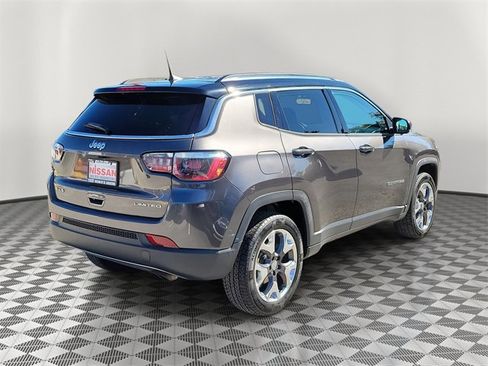 Used 2019 Jeep Compass Limited image 2