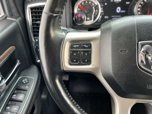 Used 2017 RAM 1500 Laramie AWD/4WD image 27