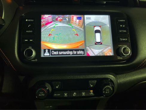 Certified 2023 Nissan Kicks SR w/ SR Premium Package FWD image 15