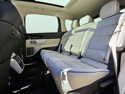 New 2026 Lincoln Nautilus Black Label AWD/4WD image 27