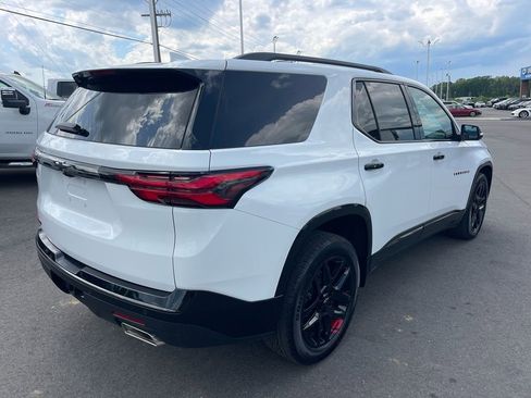 Used 2023 Chevrolet Traverse Premier w/ Redline Edition image 5