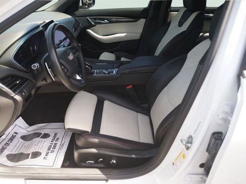 Used 2023 Cadillac CT5 Sport w/ Climate Package RWD image 9