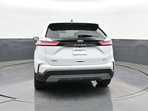 Certified 2024 Ford Edge SEL AWD/4WD image 8
