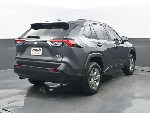 Used 2025 Toyota RAV4 XLE FWD image 22