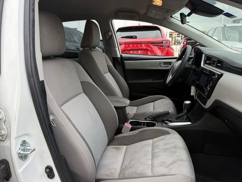Used 2017 Toyota Corolla LE FWD image 27