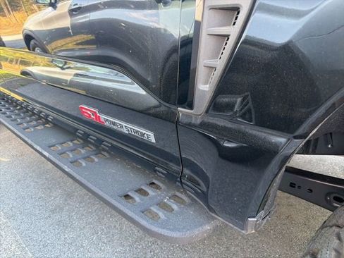 Used 2025 Ford F350 Lariat w/ Lariat Ultimate Package image 8