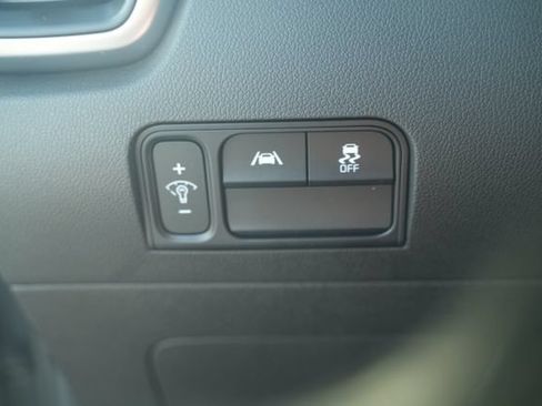 Used 2023 Kia Sorento S FWD image 33