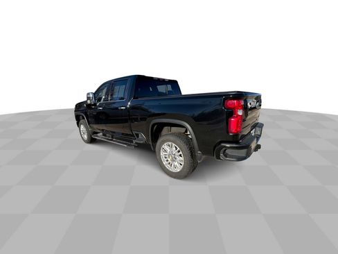Certified 2022 Chevrolet Silverado 2500 High Country w/ Technology Package image 7