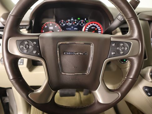 Used 2016 GMC Yukon Denali w/ Open Road Package image 3