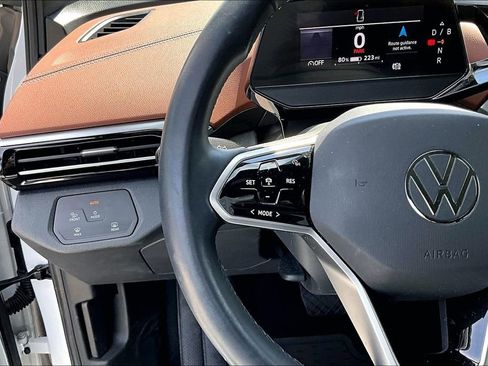 Certified 2022 Volkswagen ID.4 Pro S w/ Gradient Package image 21