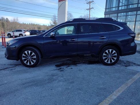 Used 2024 Subaru Outback Touring image 3