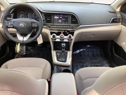 Used 2019 Hyundai Elantra SEL image 4