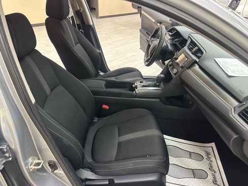 Used 2019 Honda Civic LX image 38