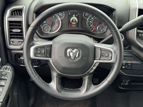 Used 2024 RAM 2500 Big Horn AWD/4WD image 12