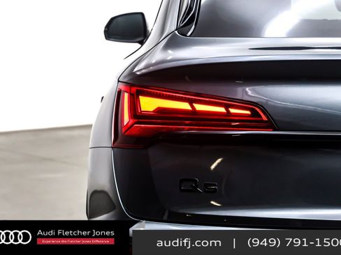 Used 2024 Audi Q5 2.0T Prestige w/ Prestige Package image 16