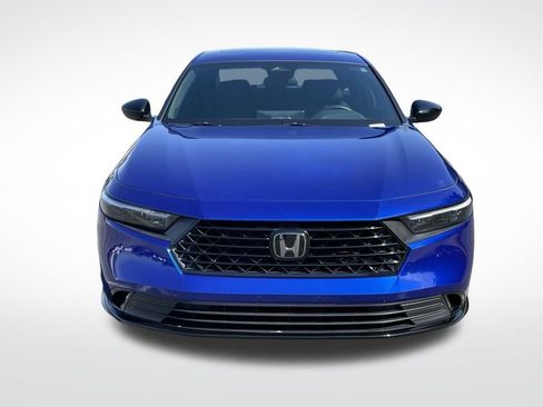 Used 2025 Honda Accord Sport image 8
