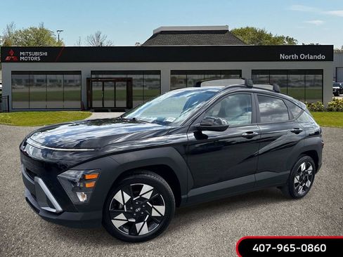 Used 2024 Hyundai Kona SEL FWD image 1