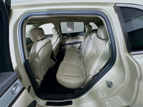 Used 2016 Lincoln MKX Reserve w/ Luxury Package image 26