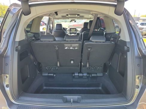 Used 2024 Honda Odyssey Touring image 42