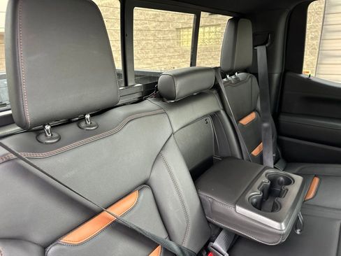 Used 2019 GMC Sierra 1500 AT4 w/ AT4 Premium Package AWD/4WD image 24