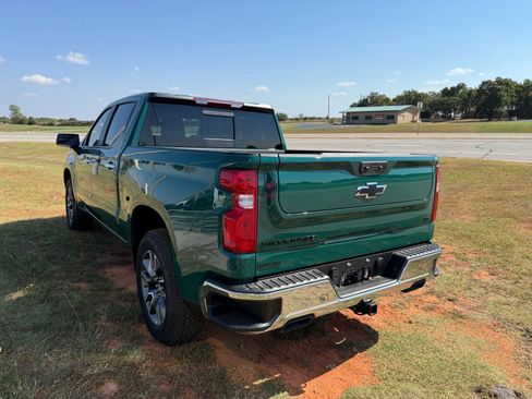 New 2025 Chevrolet Silverado 1500 LT image 9