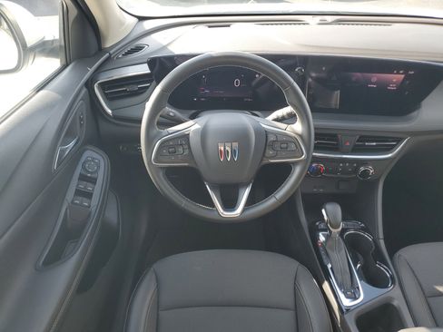 Used 2025 Buick Encore GX Preferred image 22