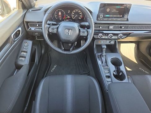 Used 2023 Honda Civic Sport image 12