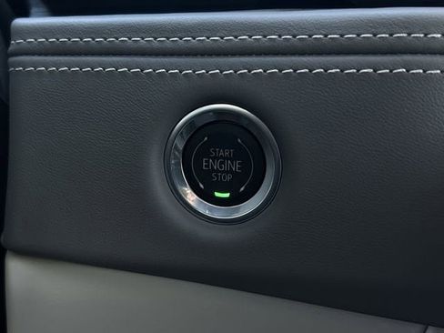 New 2026 Cadillac Escalade Platinum Luxury image 17